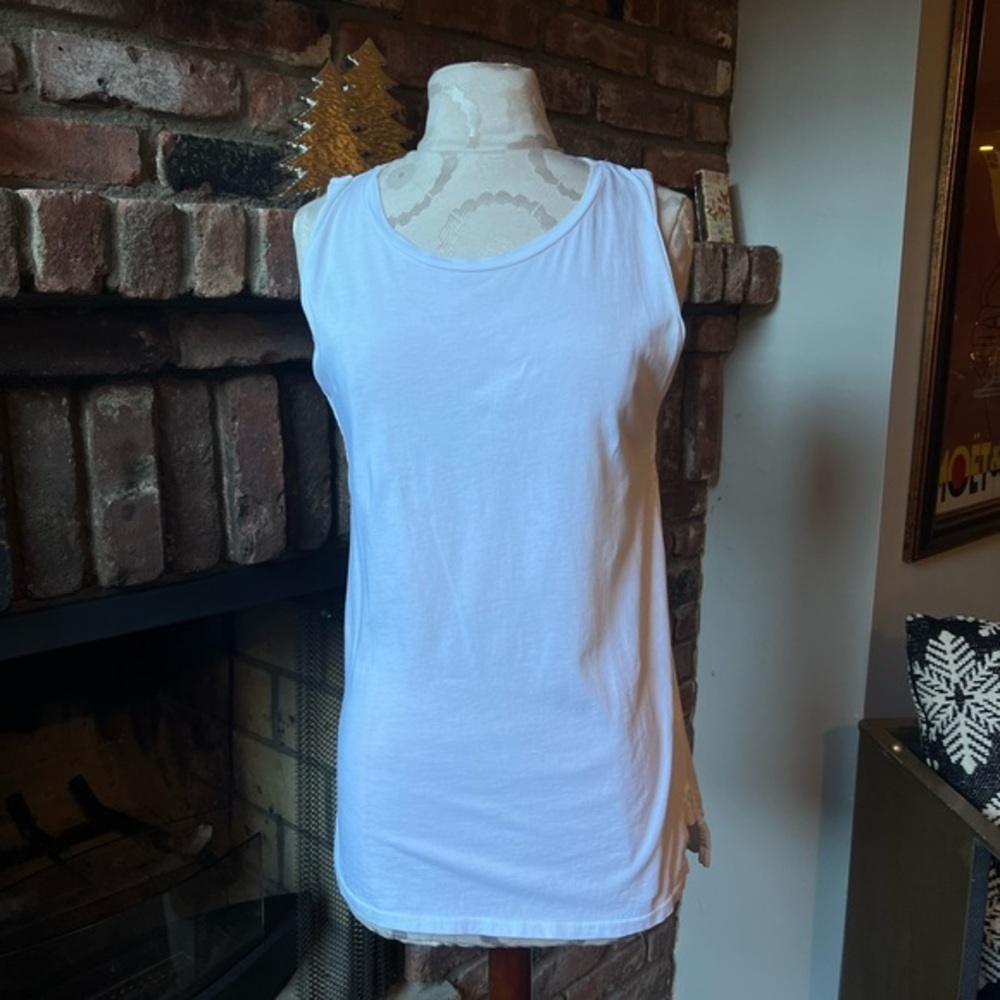***LIKE‎ NEW*** Calder Blake Split Hem Tank Top - Picture 3 of 8